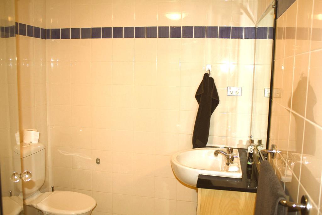 Surry Hills Warehouse Apartment Sydney